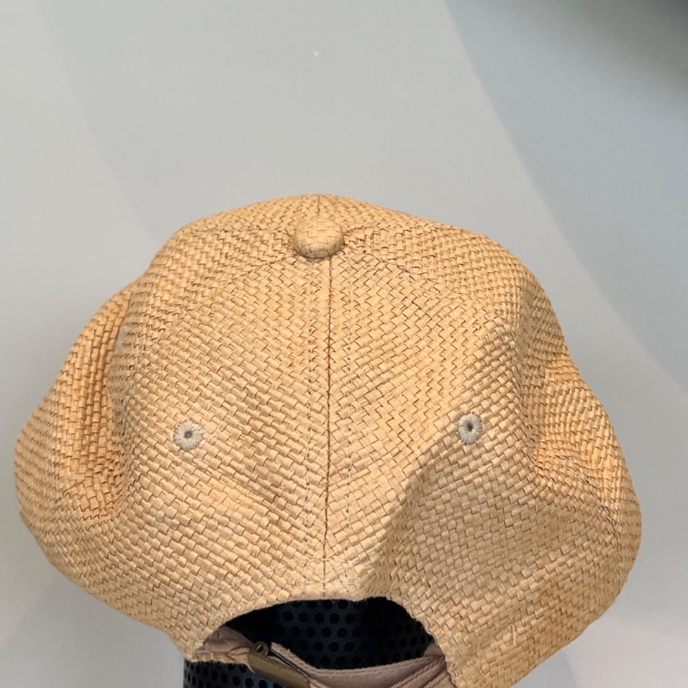 Hat - Picture 3 of 4